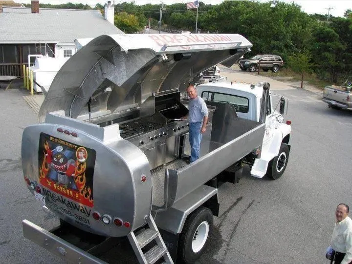 Now THAT'S what I call a rig!