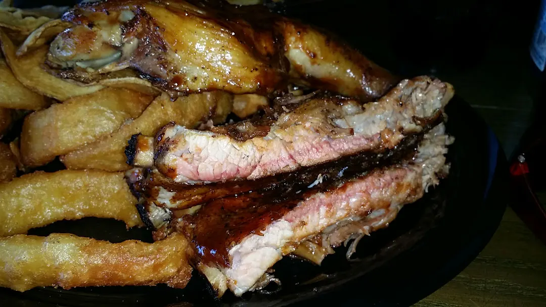 Oak smoked ribs