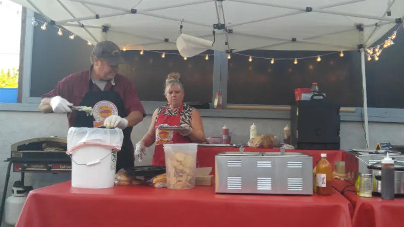 Jerry and Doreen dishing it out